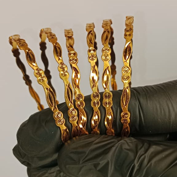Luminous Gold Plated Bangles For Ladies | Girls – 6 Churiyan Bangles Gold Plated | 2.5 Inch With Beautiful Box | Gold Plated Bangles For Wedding | Special Occasion